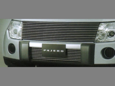 Mitsubishi Pajero (06-авг.07) решетки радиатора и бампера алюминиевые, горизонтальный дизайн, оригинал "Mitsubishi"