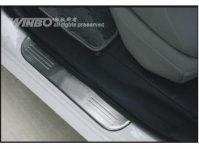Toyota RAV4 (2006-2012) накладки на пороги дверных проемов, из нержавеющей стали, комплект 4 шт.