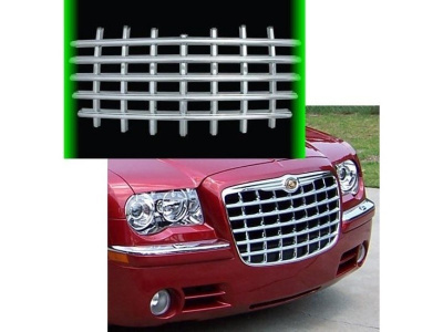 Chrysler 300C (04-) вставка в штатную решетку радиатора хромированная пластиковая