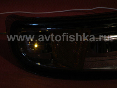 Chevrolet Tahoe, Suburban (99-06) фонари передние тонированные светодиодные, подфарные, комплект 2 шт.