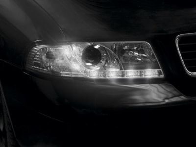 Audi A3 (96-02) фары передние линзовые хромированные, со светодиодной подсветкой, комплект 2 шт.