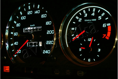 Mercedes 190 W201 светодиодные шкалы (циферблаты) на панель приборов - дизайн 1