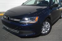 Volkswagen Jetta (11–14) Комплект накладок на решетку радиатора и передний бампер, 6 частей