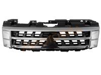 Mitsubishi Pajero 4 (2015-) решетка радиатора хромированная