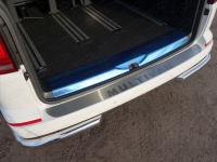 Volkswagen Multivan; Transporter (15–) Накладка на задний бампер (лист шлифованный с надписью Multivan)