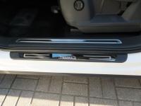 Volkswagen Tiguan (17–) Накладки на дверные пороги, 4 части