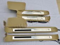 Toyota Land Cruiser 200 (08-) накладки порогов дверных проемов салона с подсветкой "Land Cruiser"