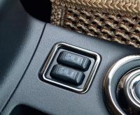 Mitsubishi Outlander (15–) Окантовка кнопки подогрева сидений, темный глянец