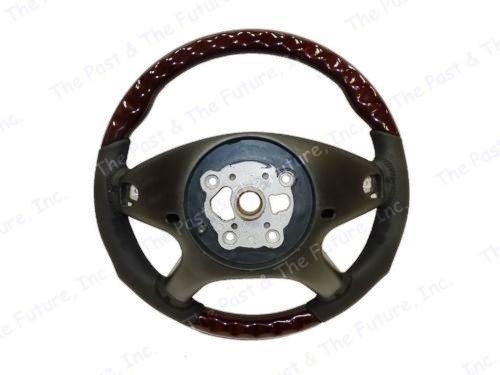 Mercedes W164, T245, W251 (05-08) руль, дизайн AMG, черная кожа - дерево орех