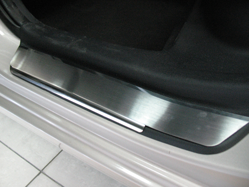Hyundai i30 (07-) накладки на внутренние пороги, к-кт 4шт.