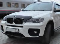 BMW X6; X5 (06–12) Дефлектор капота, темный (короткий)