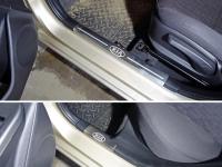 Kia Rio (15–) Накладки на пластиковые пороги (лист шлифованный надпись KIA)