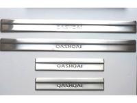 Nissan Qashqai (2007-) хромированные накладки из нержавеющей стали на внутренние пороги дверей