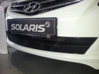 Сетка на бампер внешняя для HYUNDAI Solaris 2014->, черн., 15 мм