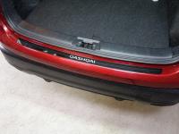 Nissan Qashqai (14–) Накладка на задний бампер (лист зеркальный надпись Qashqai) (Сборка РФ)