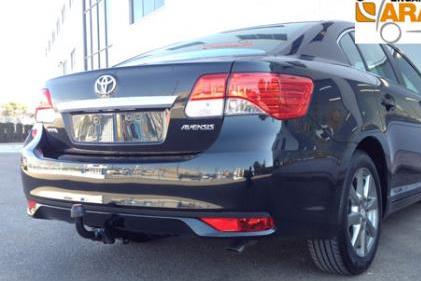 ТСУ на TOYOTA Avensis Sedan, 2009-, тип шара: F (S)