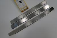 Toyota Avensis 3 (09-) накладки на внутренние пороги, к-кт 4шт.