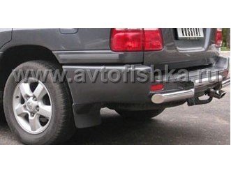 Toyota Land Cruiser 100 защита заднего бампера, труба 70 мм ступень