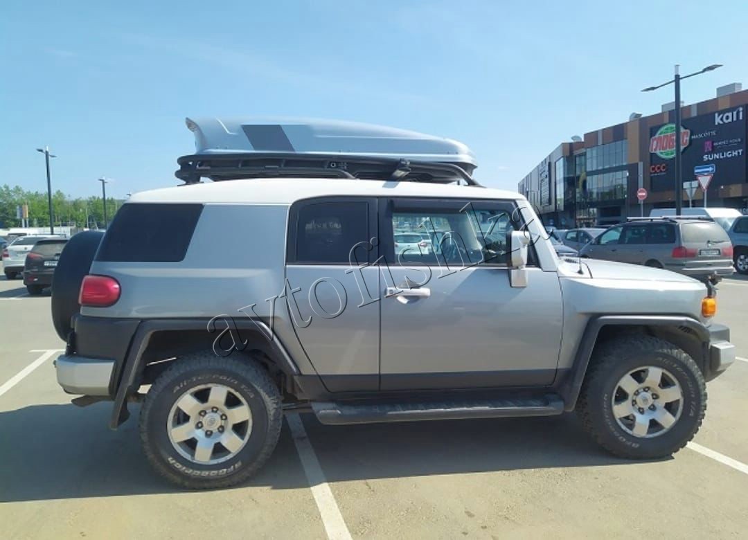 Toyota FJ Cruiser (07-) багажник на крышу бокс серебро и черный, 450 Л  купить в Москве - Автофишка