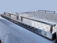 Volkswagen Amarok (16–) Рейлинг короткий (комплект)