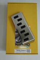 Накладка под левую ногу, нерж.сталь (5D) Alu-Frost 32-3966 для SUZUKI Grand Vitara