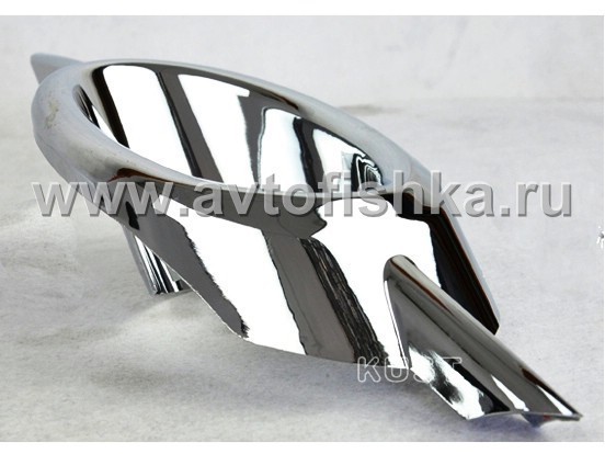 Chevrolet Cruze (08-) хромированные накладки на противотуманные фары с планкой, комплект 2 шт.