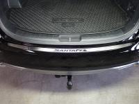 Hyundai Grand Santa Fe (13–) Накладка на задний бампер (лист шлифованный надпись Santa Fe)