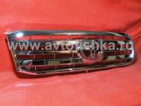 Toyota Land Cruiser 100 (98-03) решетка радиатора хромированная, пластик