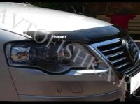 Дефлектор капота темный с надписью VW Passat 2006-2010