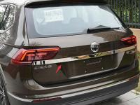 Volkswagen Tiguan (17–) Накладка на крышку багажника, нерж.