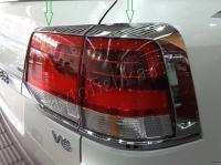 Toyota Land Cruiser 200 (15 – н.в.) хромированные накладки на задние фонари, комплект 4 шт.