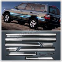 Toyota Land Cruiser 100 (97-07) дверные молдинги стиль Cygnus
