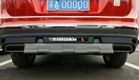 Volkswagen Tiguan (17–) Накладка на задний бампер (пластик)