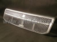 Toyota Land Cruiser Prado 120 (02-) решетка радиатора алюминиевая сетка с серебристой рамкой.
