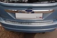 Накладка на задний бампер с силиконом, нерж. сталь (5D) Alu-Frost 10-2125 для FORD Focus II