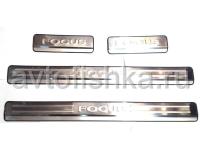 Ford Focus (05-08, 09-) седан, хэтчбек накладки порогов дверных проемов из нержавеющей стали с логотипом Ford, комплект 4 шт.