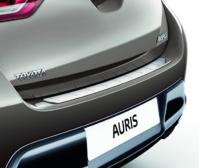 Toyota Auris (13–) Накладка на задний бампер, полированная нерж.