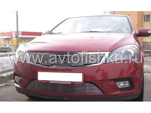 Kia CEED (10-) накладка на решетку радиатора