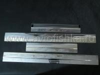 Ford Mondeo (00-07) накладки порогов дверных проемов из нержавеющей стали, комплект 4 шт.