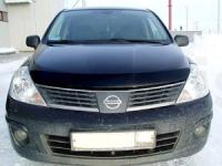 Дефлектор капота темный NISSAN TIIDA 2006-2011