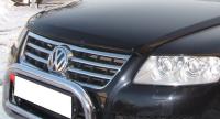 Volkswagen Touareg (03–06) Дефлектор капота, темный