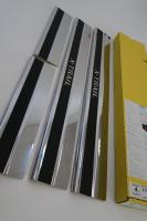 Накладки на внутренние пороги с надписью, нерж. сталь+карбон, 4 шт. Alu-Frost 29-0806 для NISSAN X-Trail (T32)