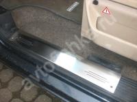 Mercedes Vito W638 (1999-2004) накладки на пороги из нержавеющей стали, 4 шт.