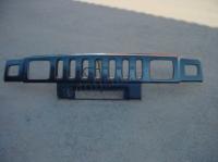 Hummer H2 (02-08) Штатная решетка радиатора