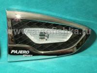 Mitsubishi Pajero Sport (08-) повторители поворотов с декоративными хромированными рамками, комплект 2 шт.