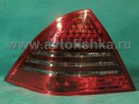 Mercedes C-class W203 (04-) фонари задние светодиодные красно-тонированные, дизайн W220, комплект 2 шт.