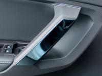 Volkswagen Tiguan (17–) Накладки на внутренние ручки передних дверей, 4 части, чёрный цвет