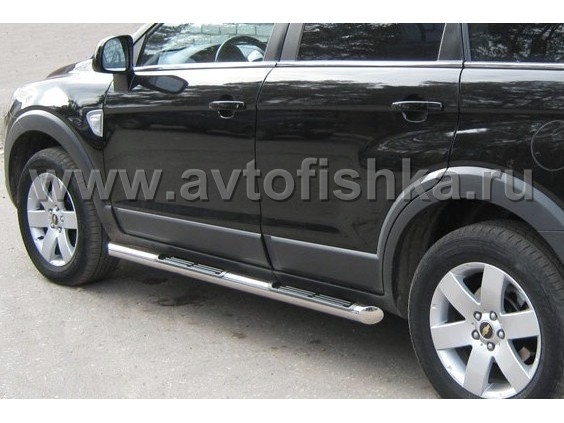 Chevrolet Captiva пороги боковые, труба 70 мм с накладками