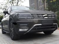 Volkswagen Tiguan (17–) Молдинг на заглушки переднего бампера, 2 части, хром