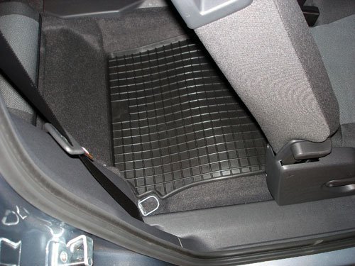 Toyota Corolla (06-) резиновые коврики, дизайн "Сетка"